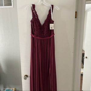David’s Bridal - Size 8 - Wine - Venetian style bridesmaids dress